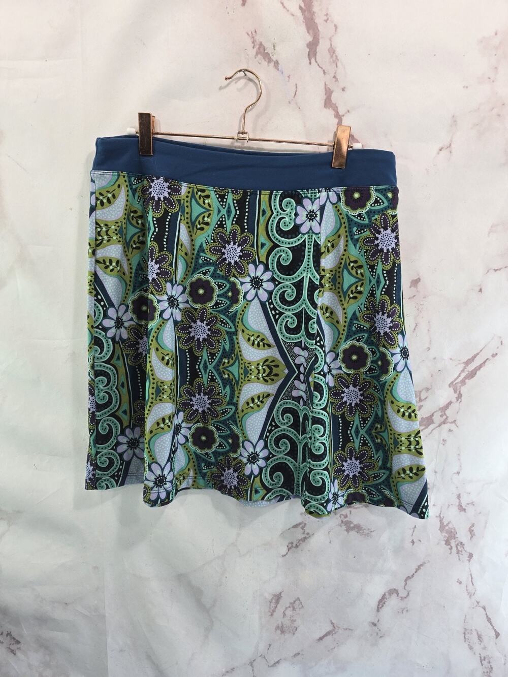 Prana Skirt Womens Medium Blue Green Stretch Mini Short Paisley Aubrey Recycled